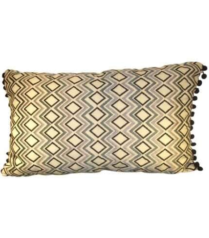 Khukriwala Pillow KH 79