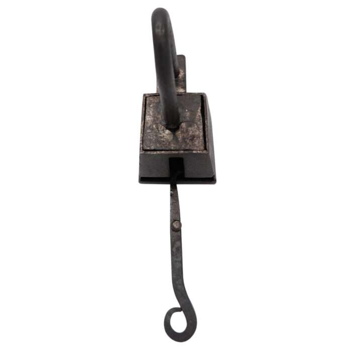 MRIronItem04a MRIronItem04 Replica of a Viking Padlock - Image 2