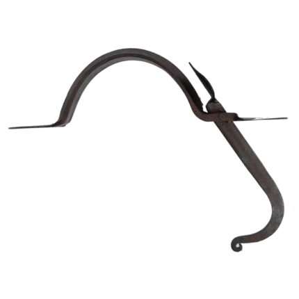 MRIronItem07 Beeswax Heavy Bean Thumblatch