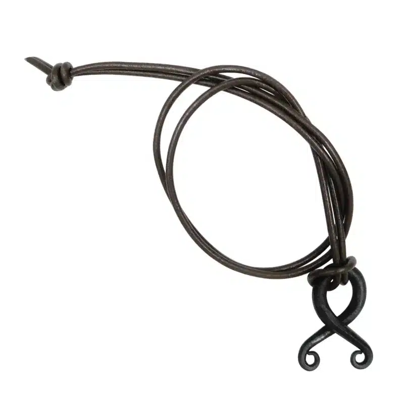 MRLT02 Medieval Locket with pure Leather Rope jpg