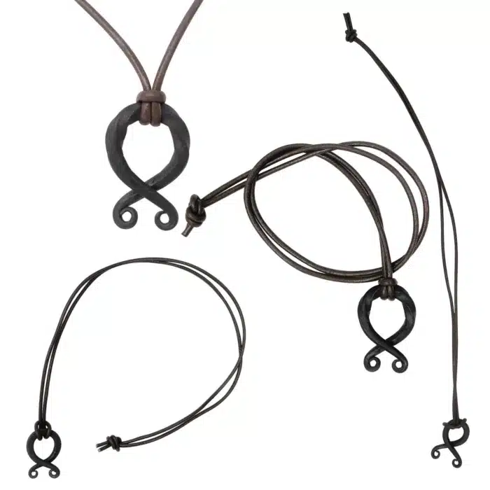 MRLT03 Medieval Locket with pure Leather Rope - Image 4