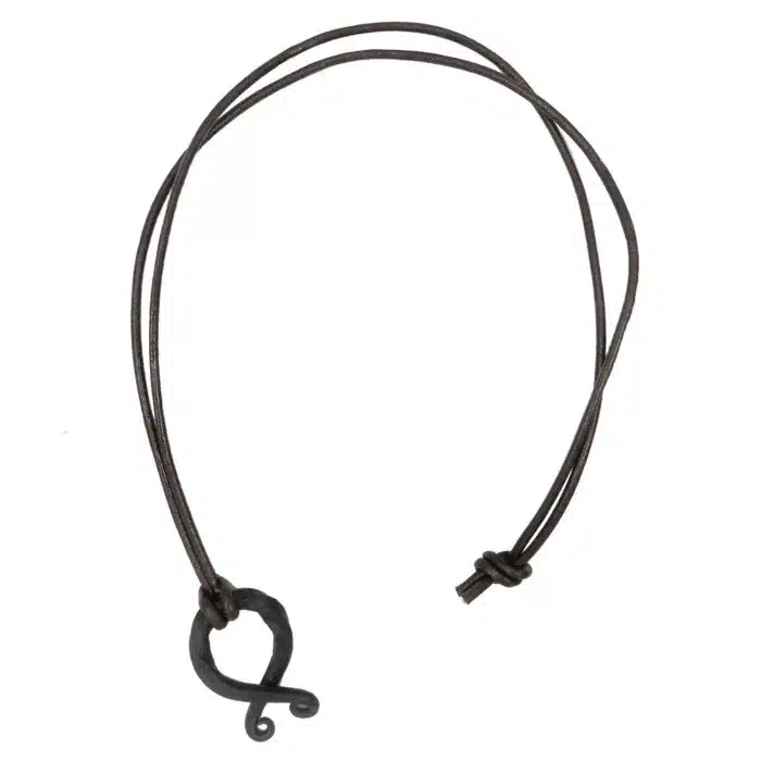 MRLT03 Medieval Locket with pure Leather Rope - Image 6