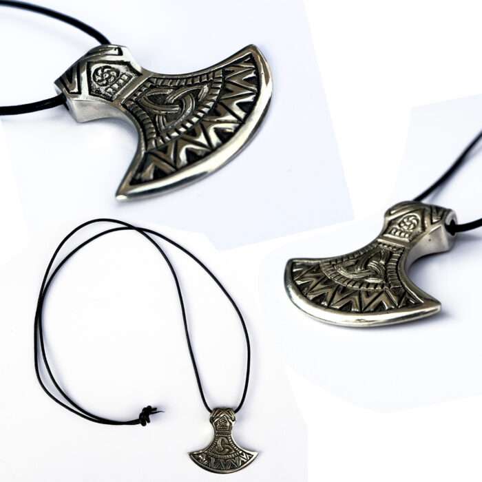 MRLT08 Medieval Locket with pure Leather Rope - Image 3