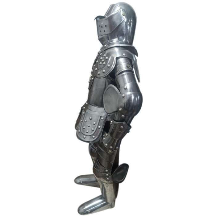 J109a Gothic Suit of Armor J109 Gothic Suit of Armor - Image 2