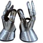 J114 Medieval Knight Gauntlets Gothic Gauntlets - Image 2