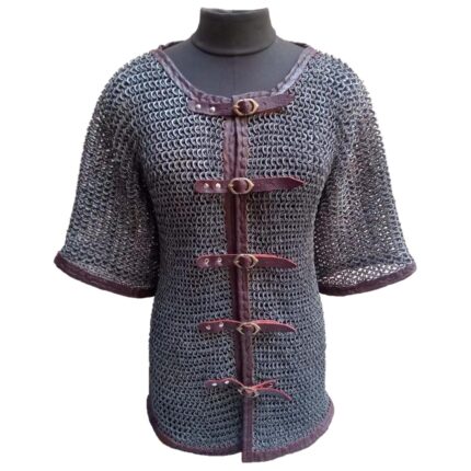 Flat rings riveted chain mail