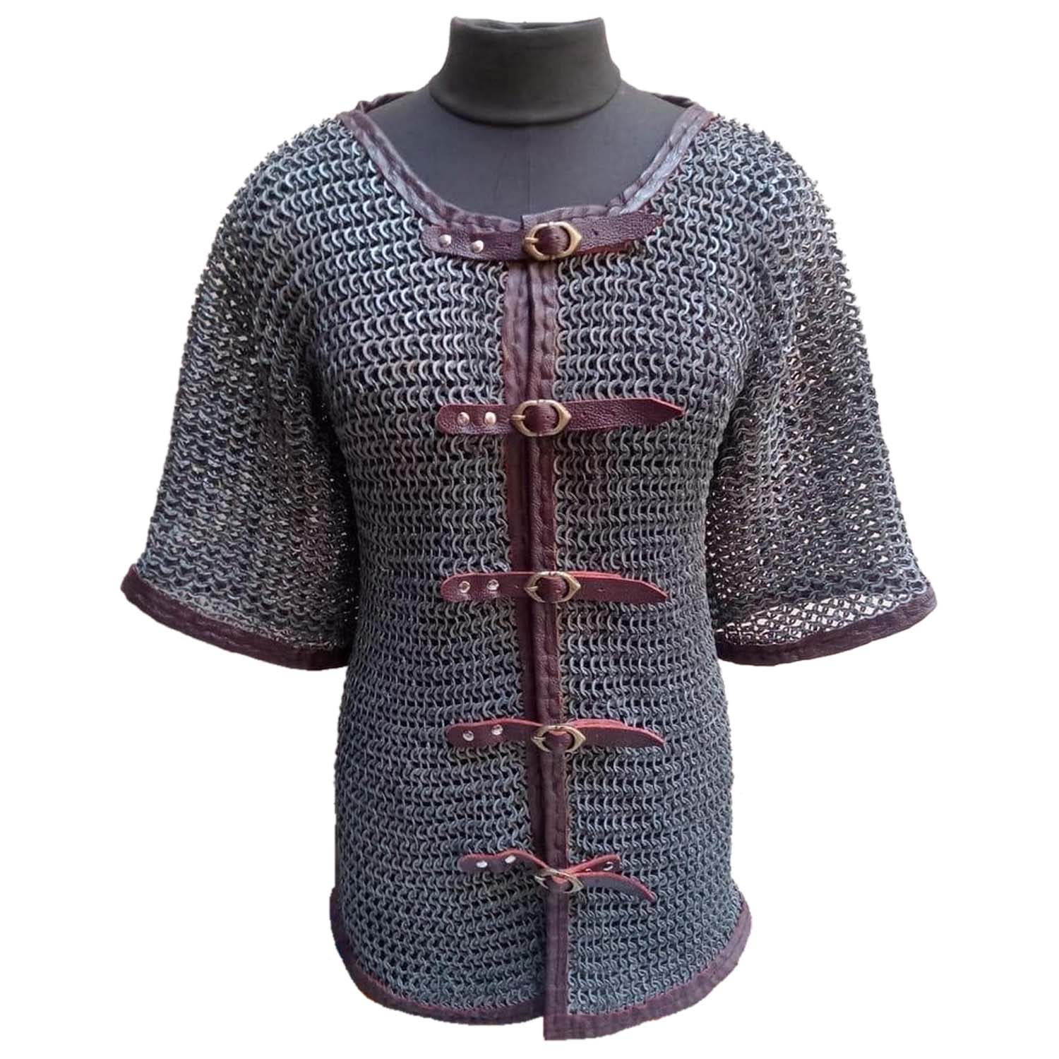 Flat rings riveted chain mail